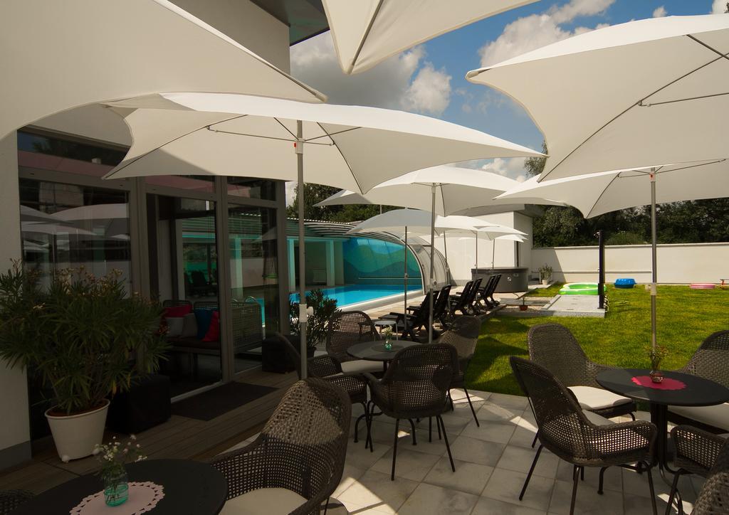 Vlnka Apartments Пиещани Екстериор снимка